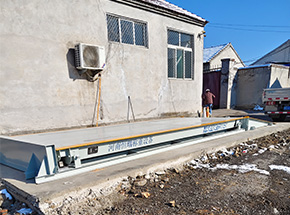 濟南章丘縣力尊液壓裝備30噸地磅